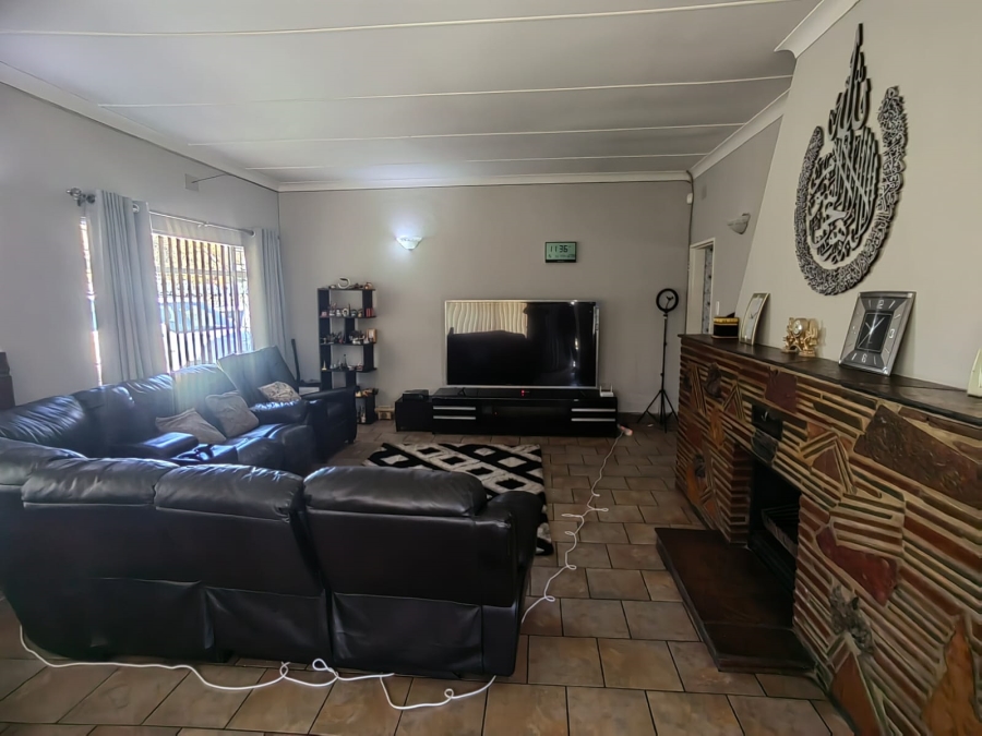 4 Bedroom Property for Sale in Parys Free State